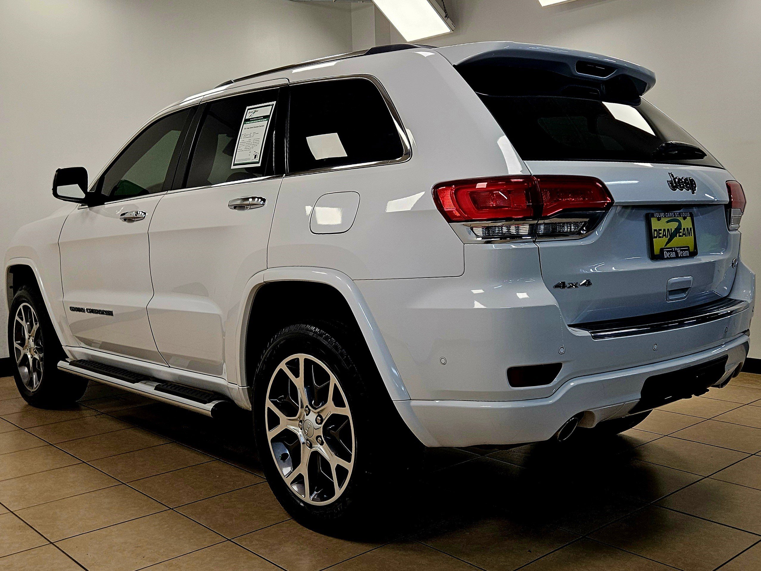 Used 2021 Jeep Grand Cherokee Overland image 6