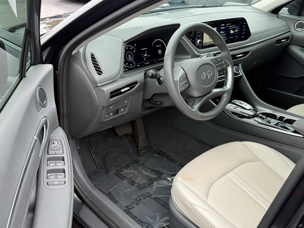 Used 2021 Hyundai Sonata Limited image 9