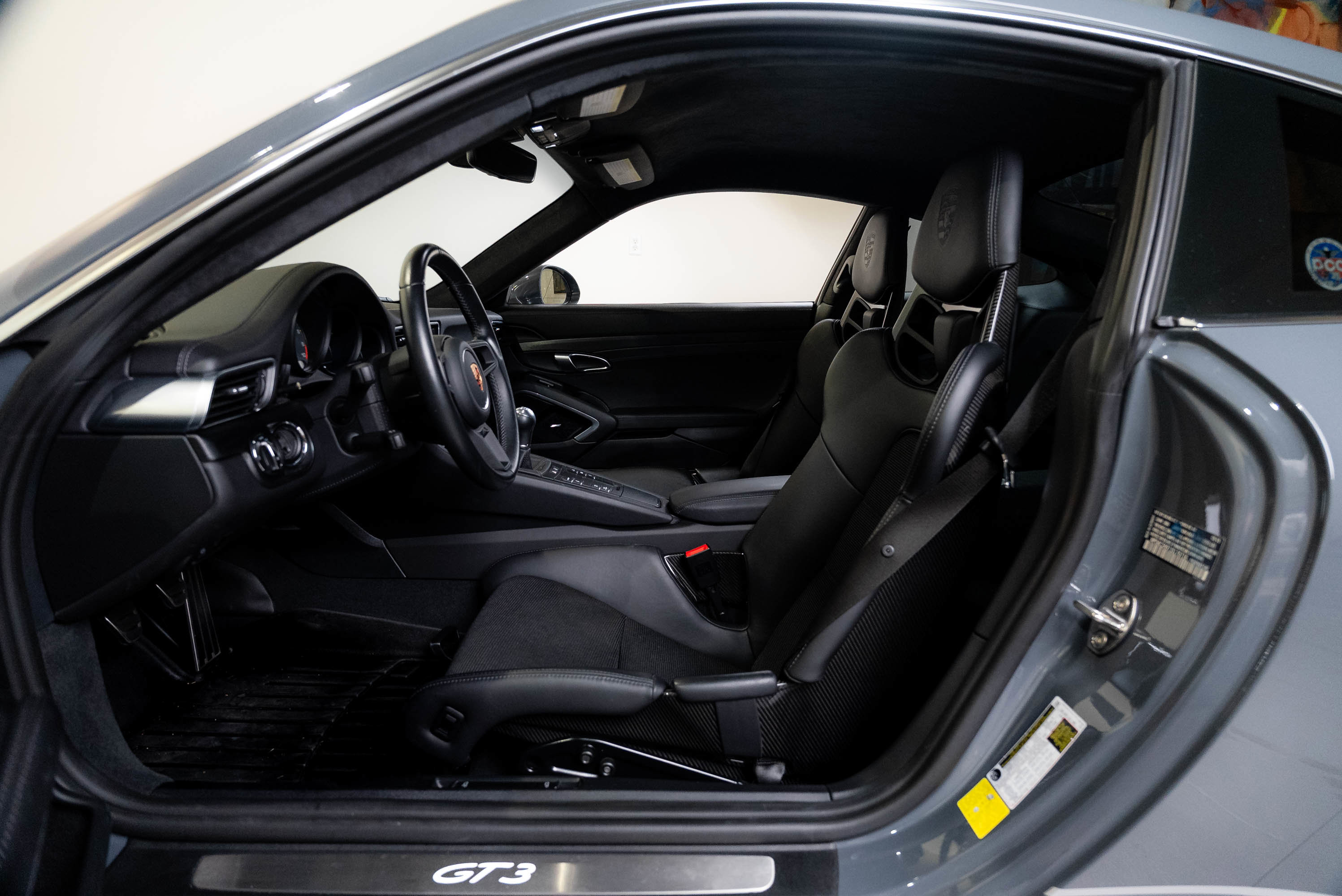 Used 2018 Porsche 911 GT3 image 20