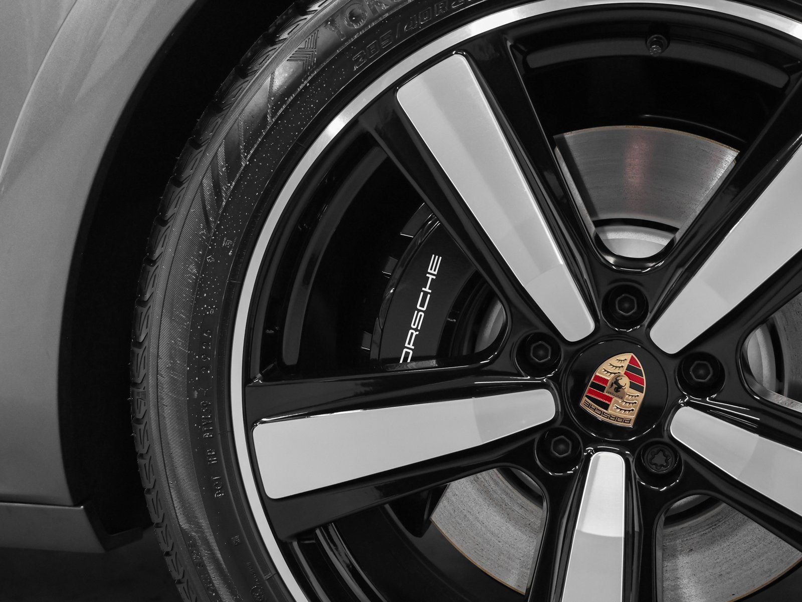 New 2026 Porsche Cayenne GTS AWD/4WD image 17