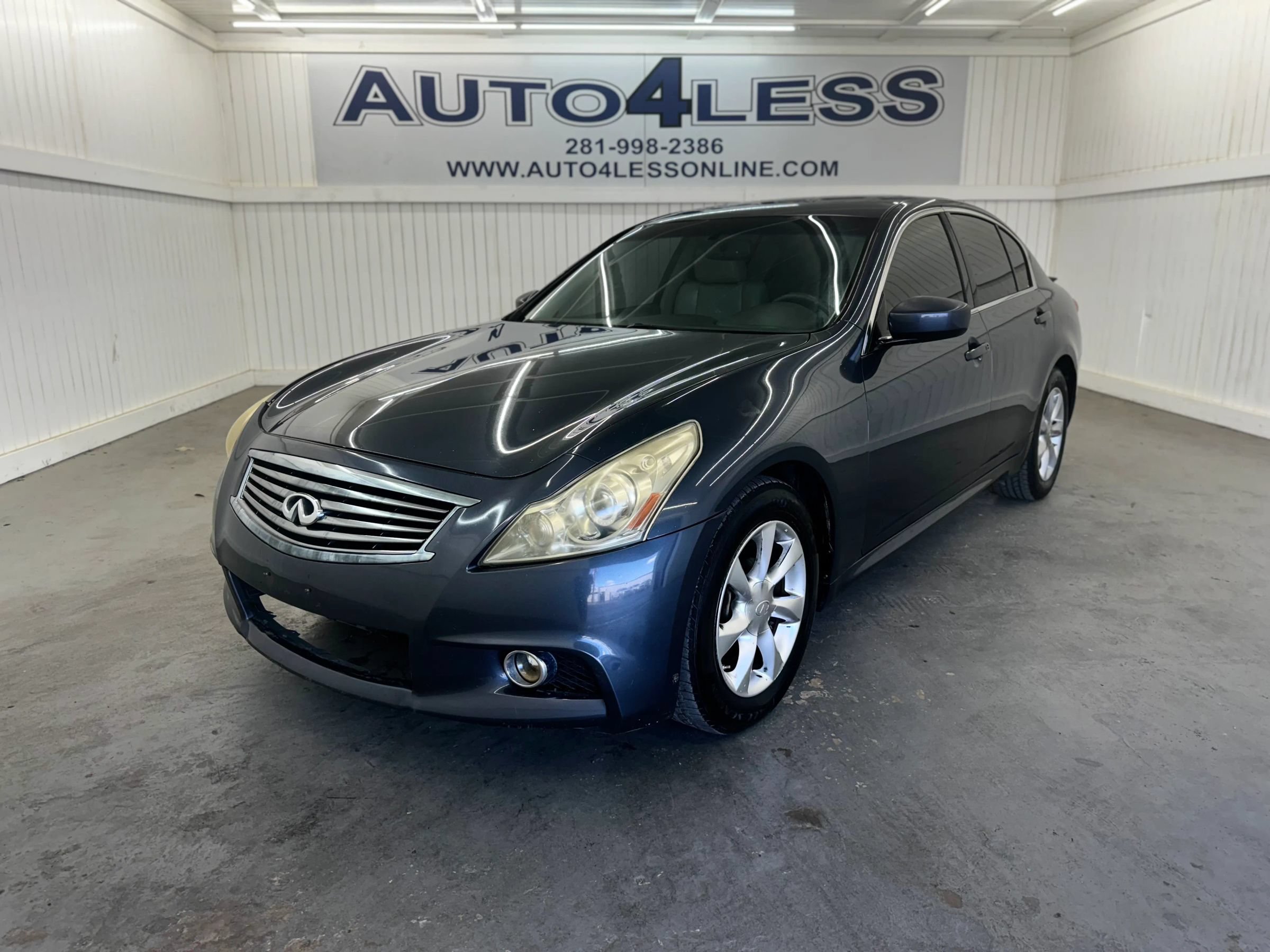Used 2011 INFINITI G37 x Sedan w/ Premium Pkg AWD/4WD image 1