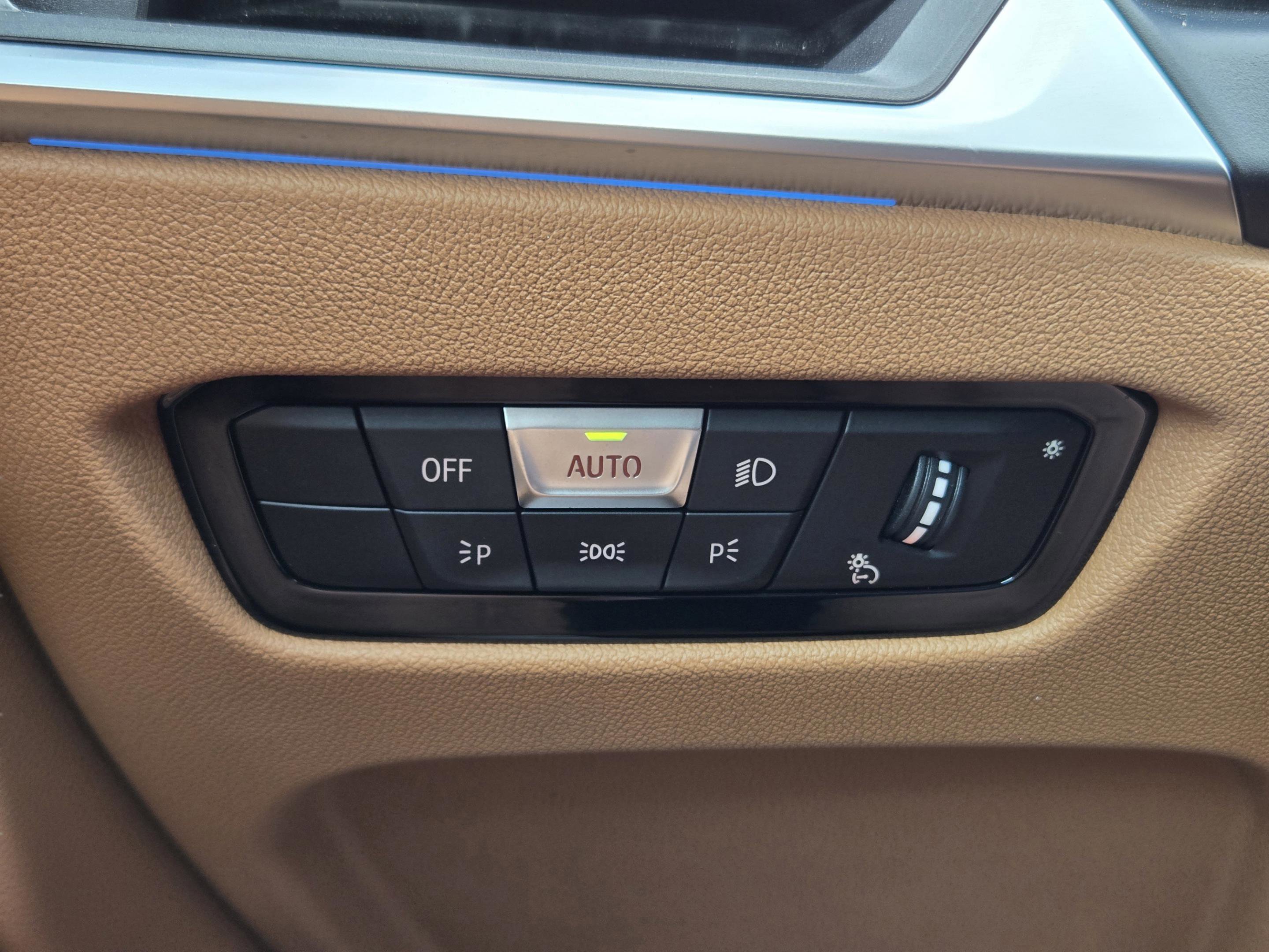 Used 2024 BMW i4 eDrive40 w/ Premium Package image 30
