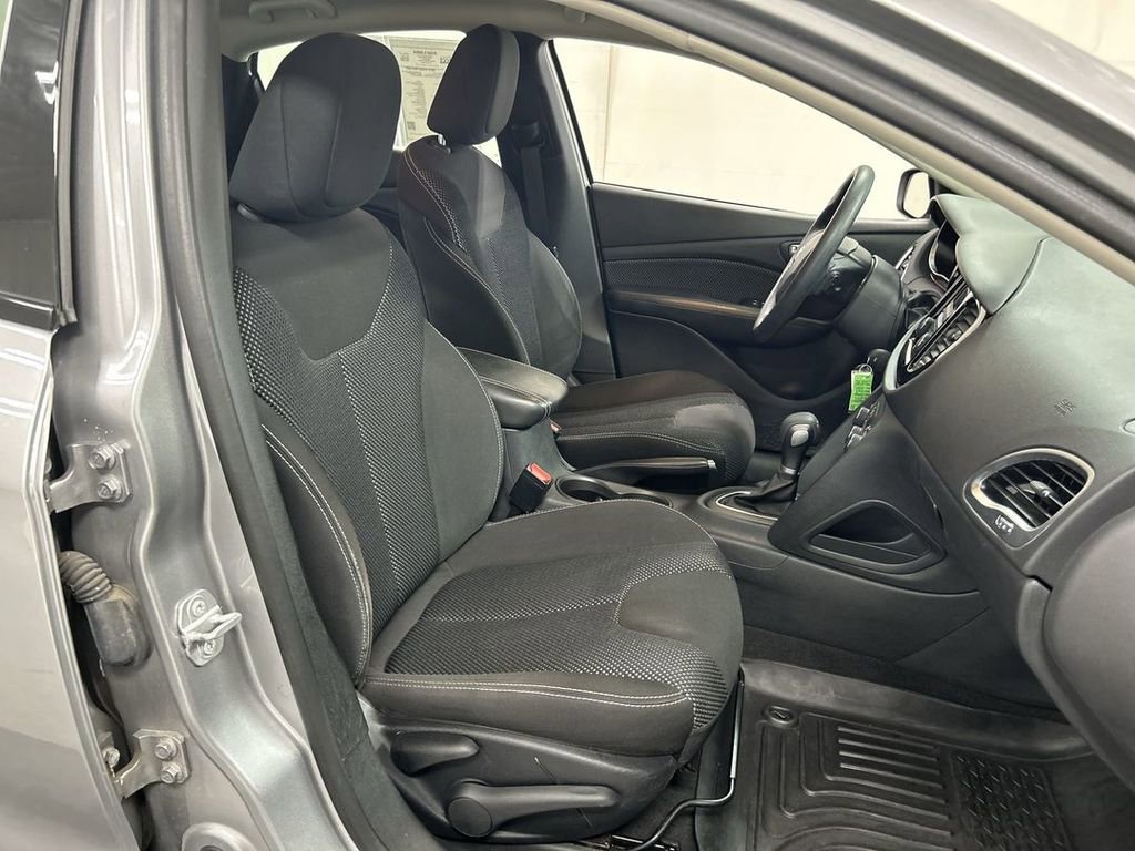 Used 2016 Dodge Dart SXT FWD image 21