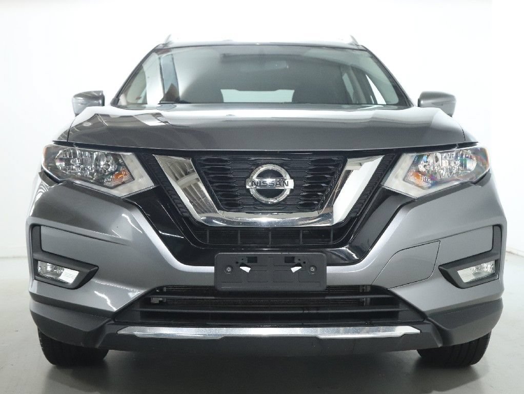 Used 2017 Nissan Rogue SV w/ SV Premium Package AWD/4WD image 6