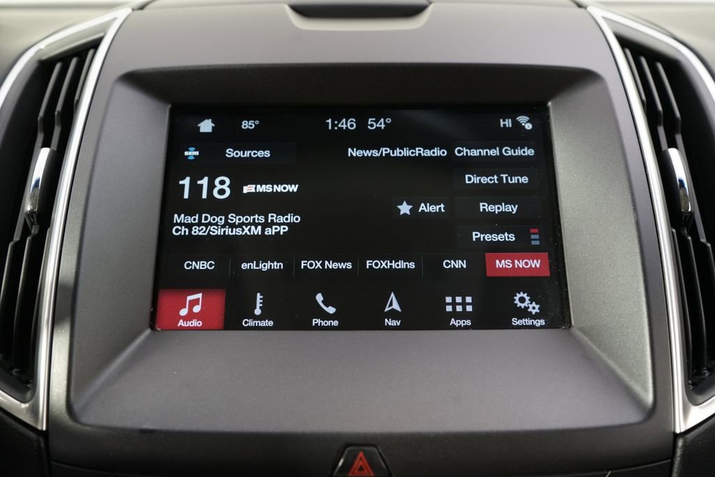 Used 2017 Ford Edge Titanium w/ Technology Package AWD/4WD image 28