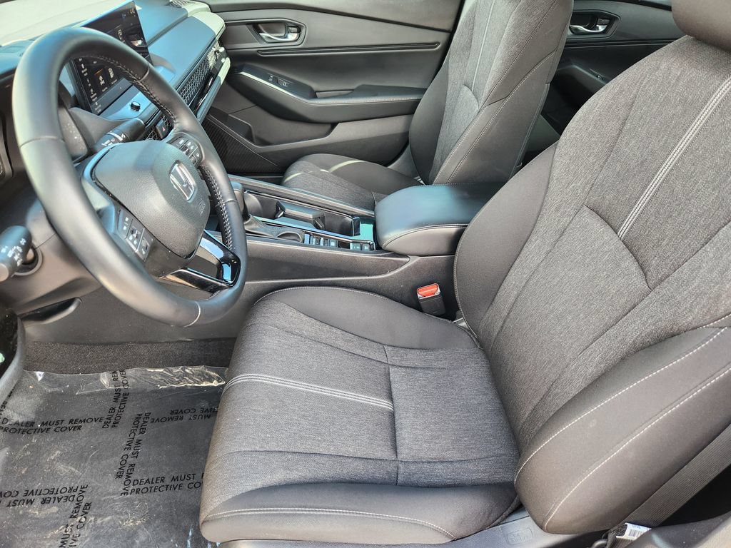 Used 2023 Honda Accord Sport image 4