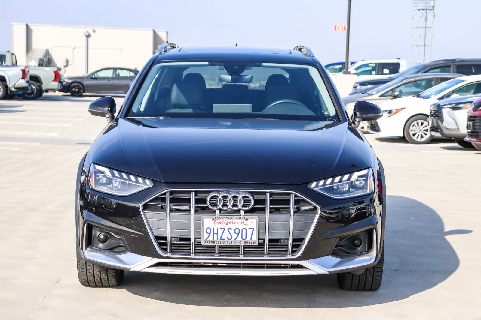 Used 2021 Audi A4 2.0T allroad Premium Plus w/ Premium Plus Package image 2