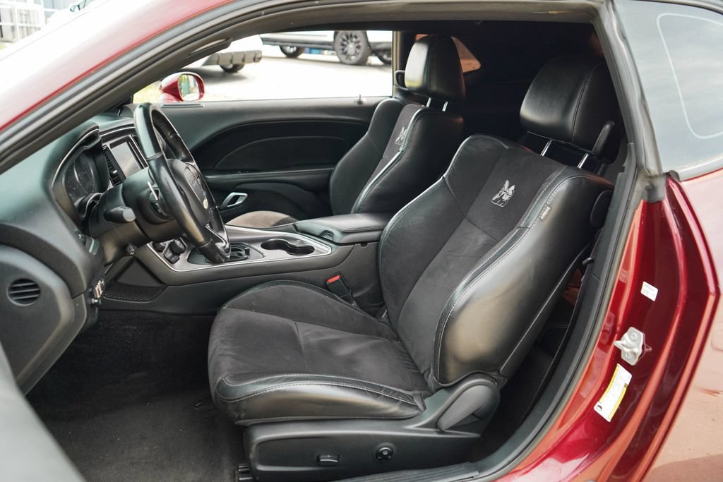 Used 2018 Dodge Challenger R/T Scat Pack RWD image 7