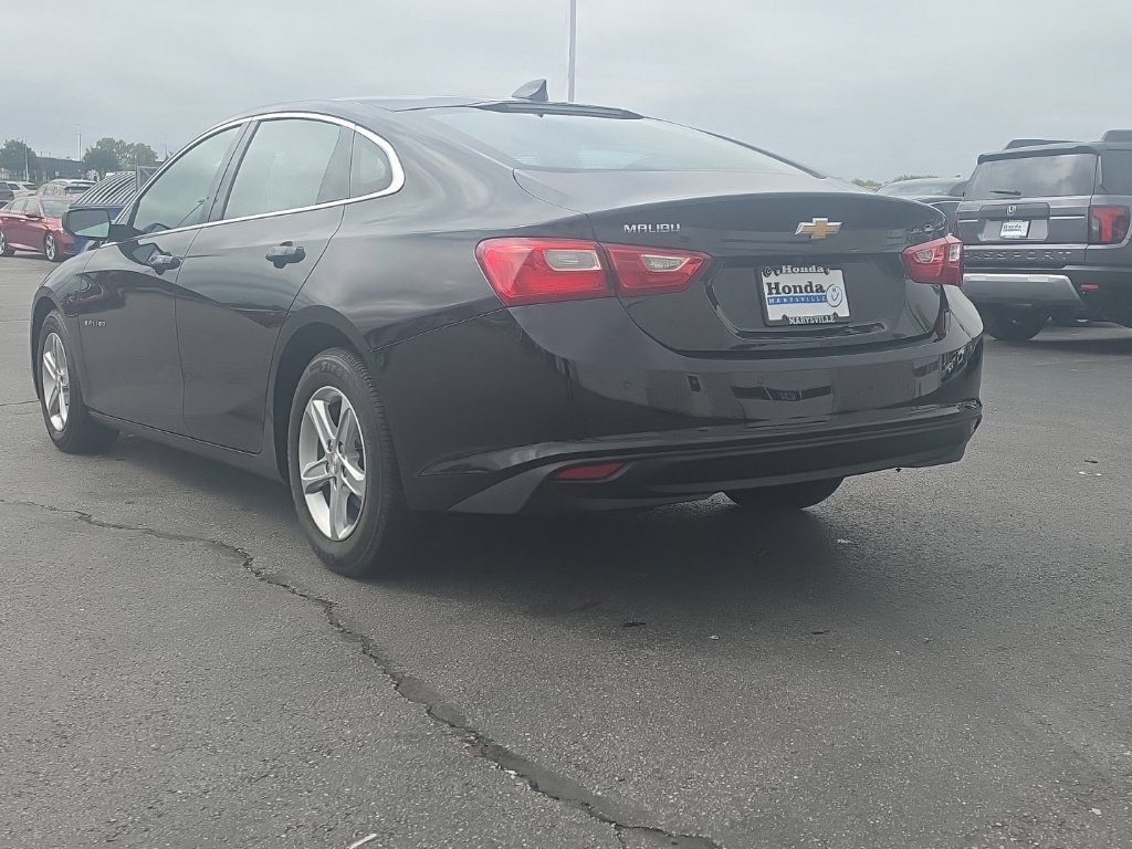 Used 2024 Chevrolet Malibu LS FWD image 5