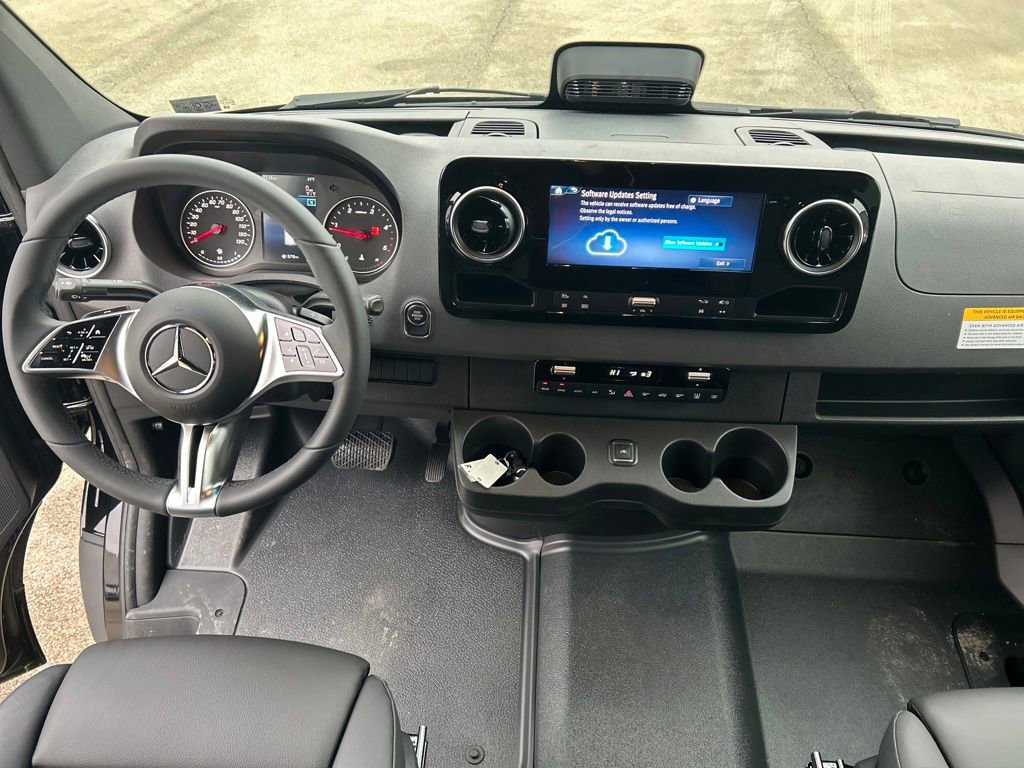 New 2026 Mercedes-Benz Sprinter 2500 image 12