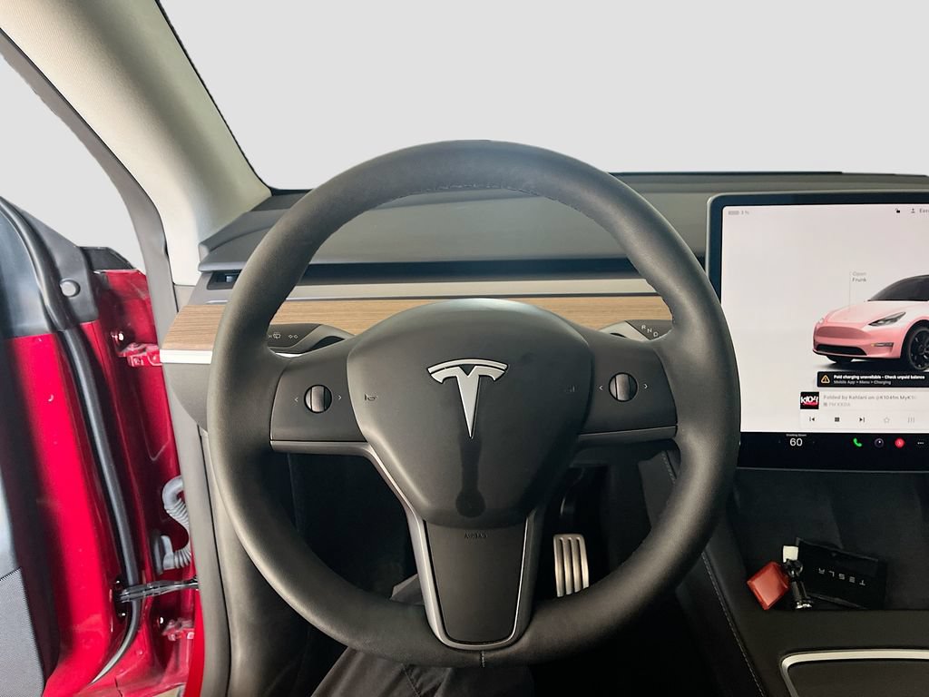Used 2024 Tesla Model Y Performance AWD/4WD image 11