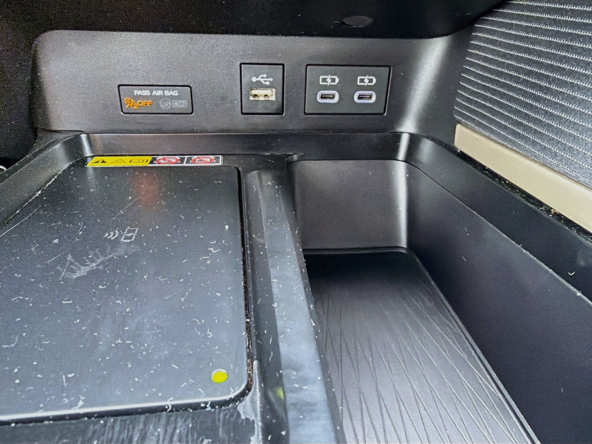 Used 2025 Toyota Camry SE FWD image 29
