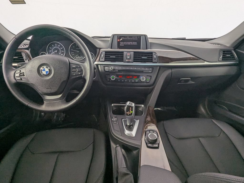 Used 2015 BMW 320i Sedan RWD image 15