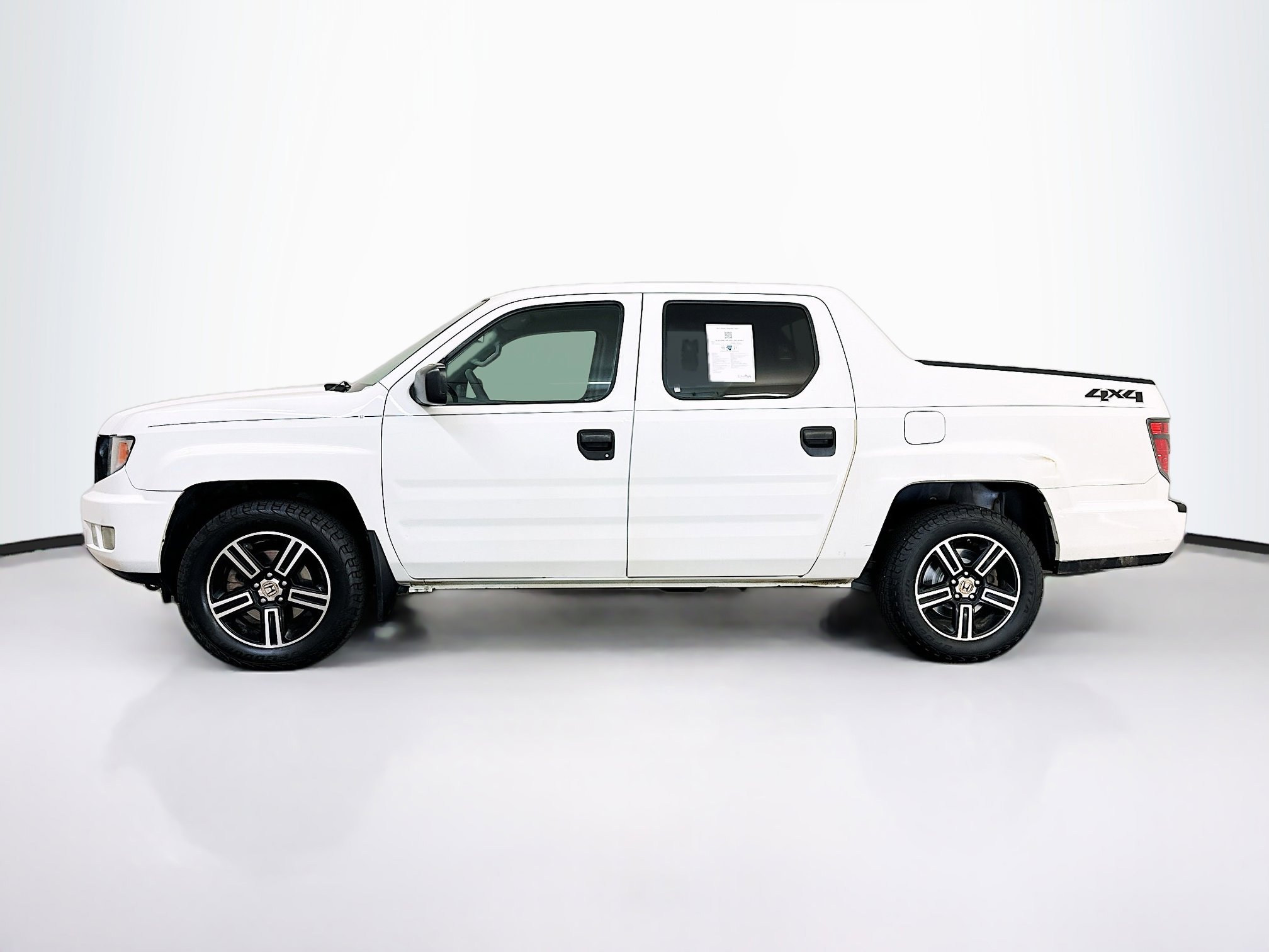 Used 2014 Honda Ridgeline Sport image 4