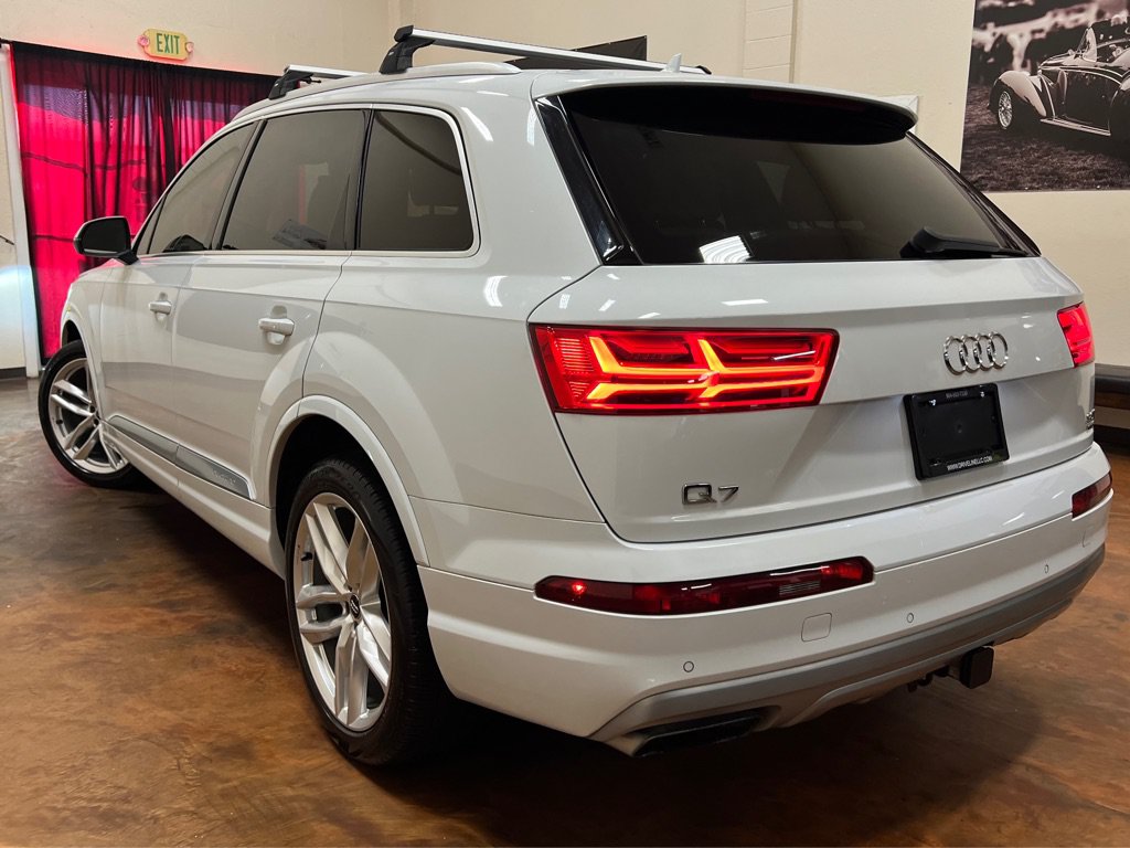 Used 2018 Audi Q7 3.0T Prestige AWD/4WD image 2