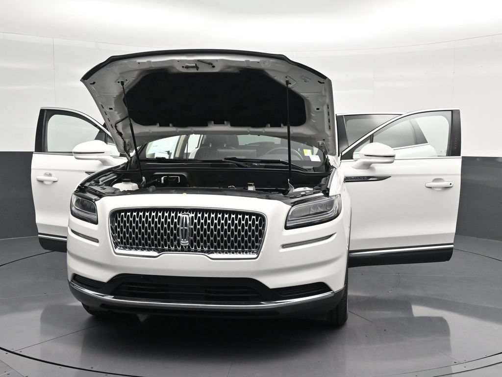 Used 2023 Lincoln Nautilus Reserve FWD image 35