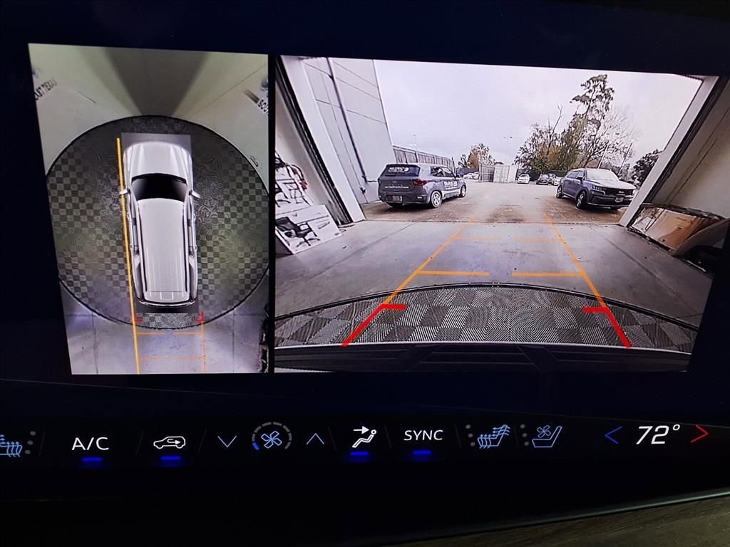 New 2026 Chevrolet Suburban High Country RWD image 23