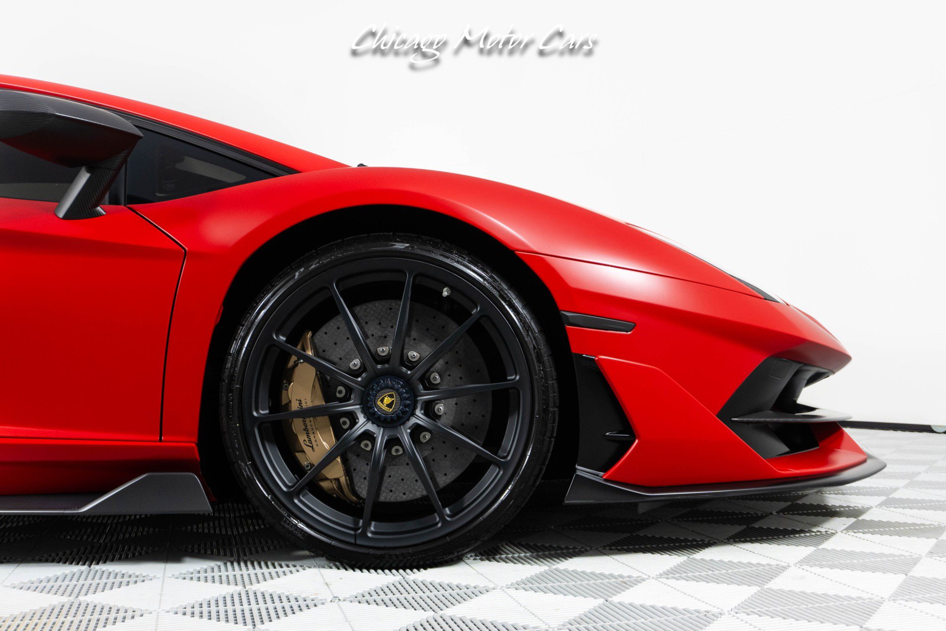 Used 2019 Lamborghini Aventador SVJ AWD/4WD image 12