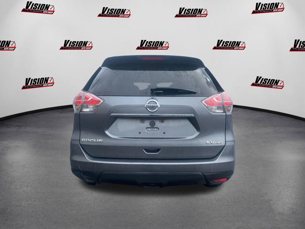 Used 2016 Nissan Rogue SV image 6