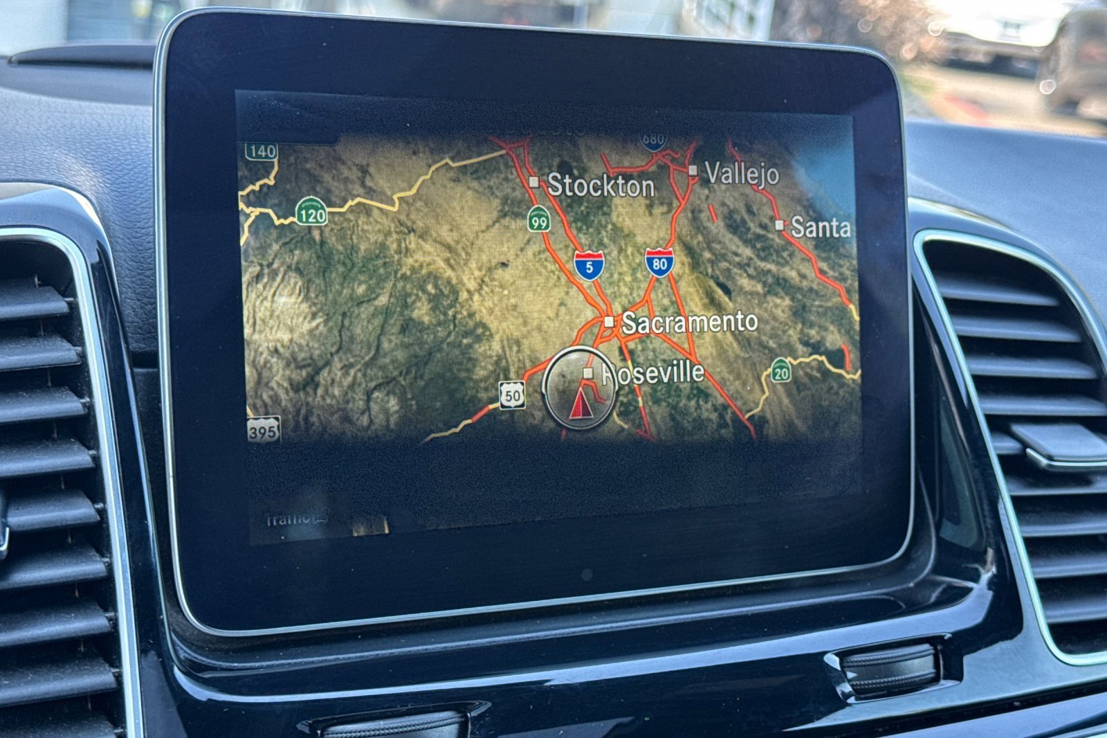 Certified 2018 Mercedes-Benz GLE 350 4MATIC image 23