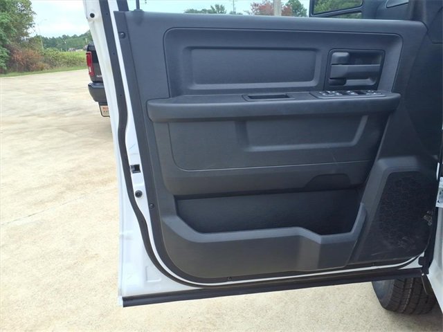 New 2026 RAM 3500 Tradesman w/ Chrome Appearance Group image 20