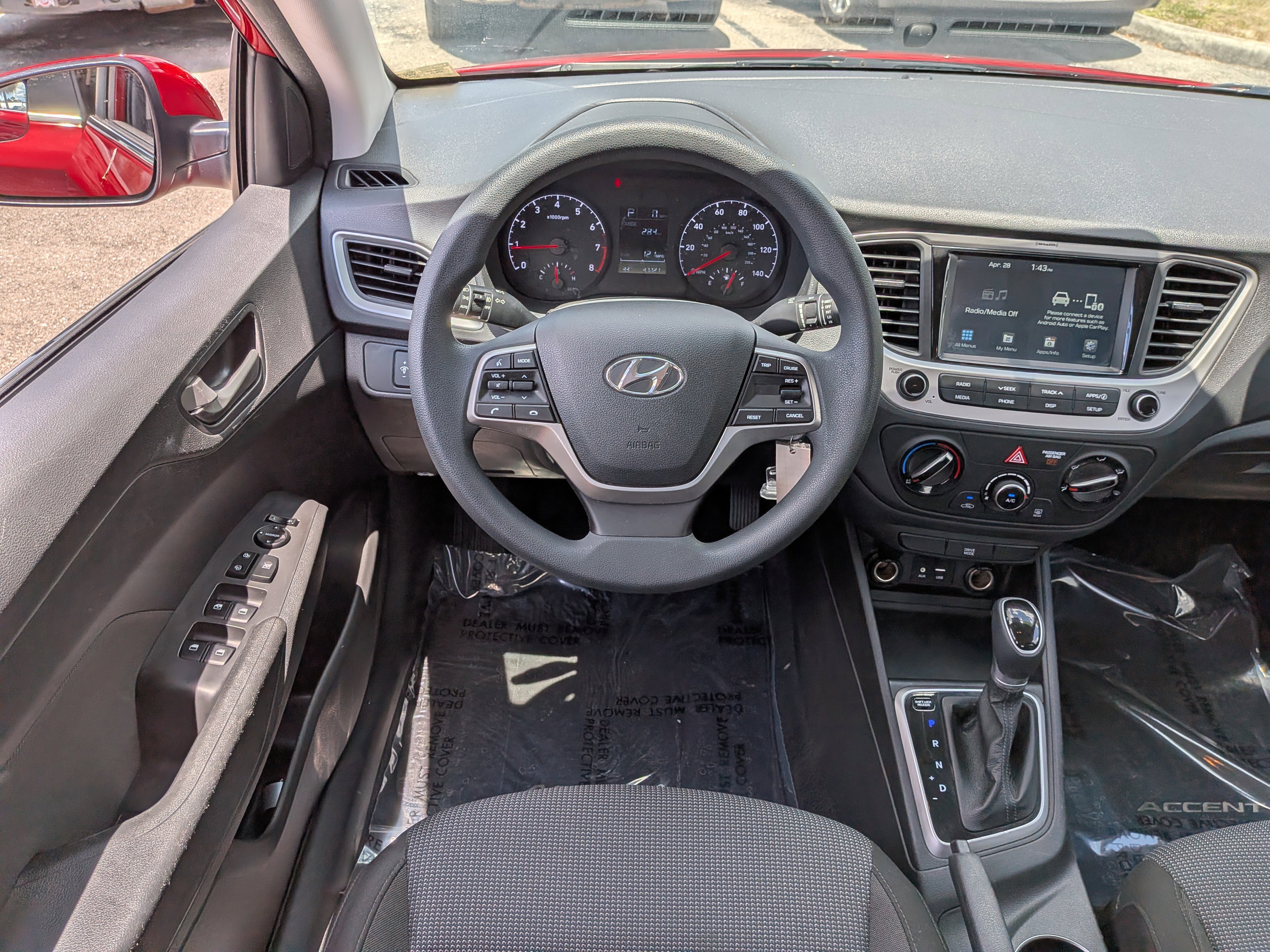 Used 2022 Hyundai Accent SEL FWD image 15