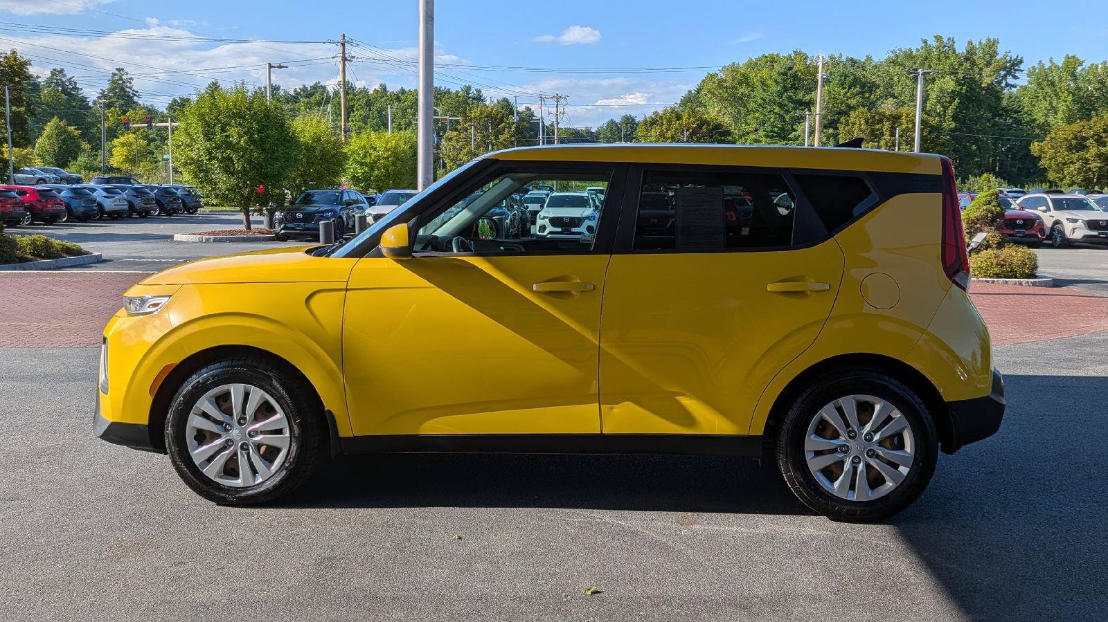 Used 2020 Kia Soul LX FWD image 6