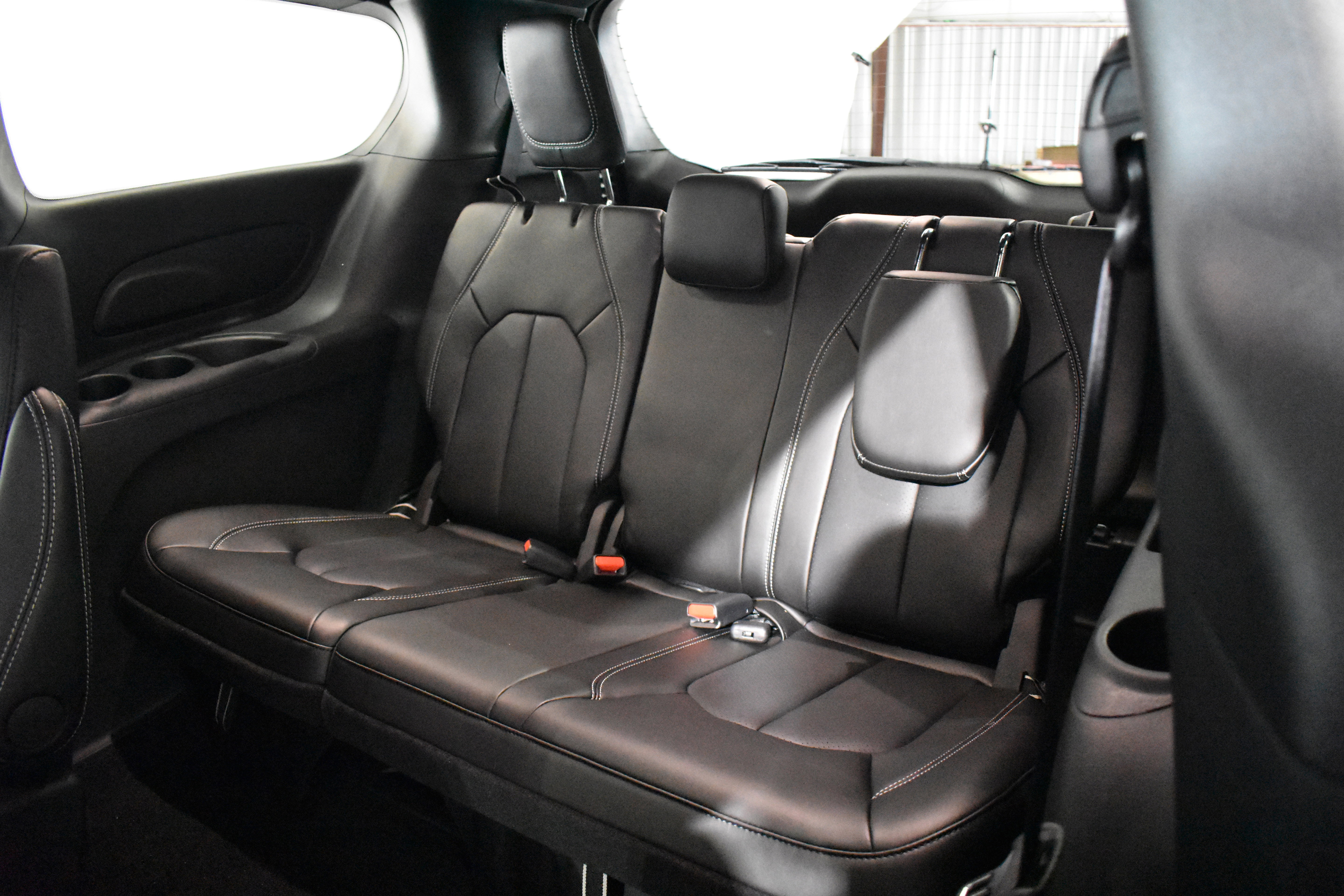 New 2026 Chrysler Pacifica Select FWD image 29