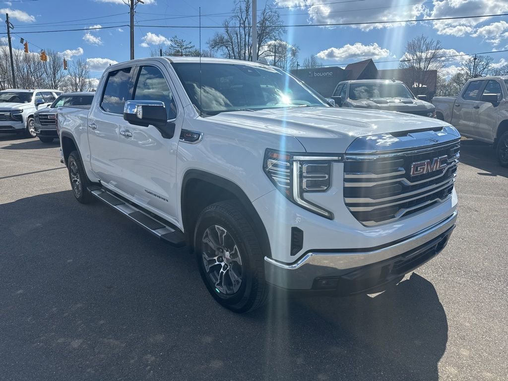 Used 2025 GMC Sierra 1500 SLT w/ SLT Convenience Package image 7