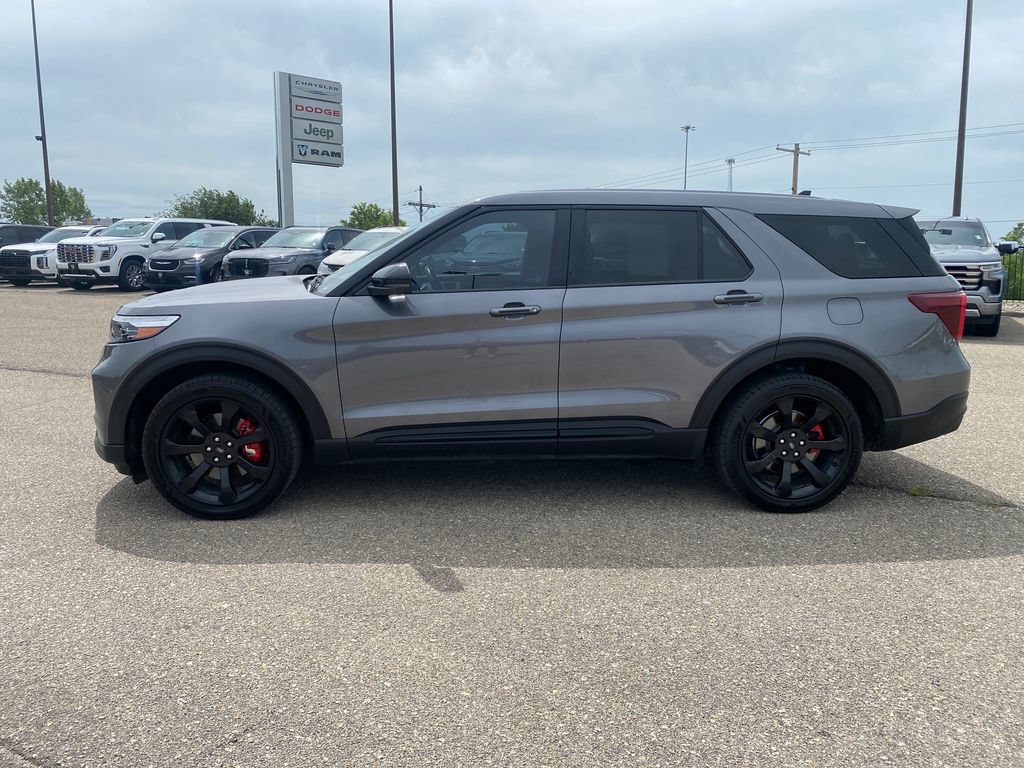Used 2021 Ford Explorer ST w/ Equipment Group 401A AWD/4WD image 3
