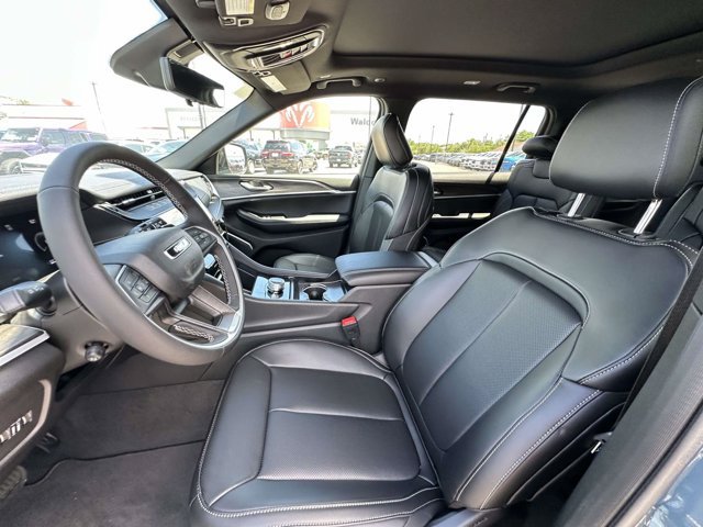 New 2026 Jeep Grand Cherokee L Limited w/ Luxury Tech Group II AWD/4WD image 20