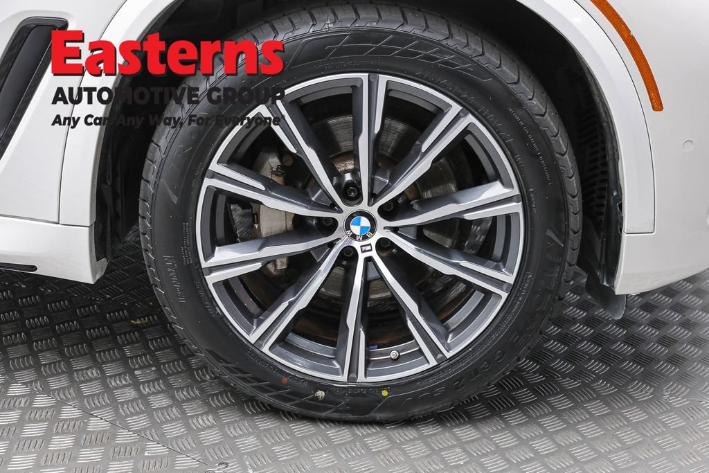 Used 2023 BMW X5 xDrive40i w/ M Sport Package AWD/4WD image 33