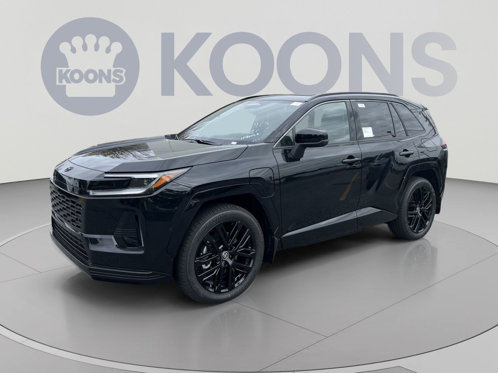 New 2026 Toyota RAV4 XSE w/ Panoramic Sun Roof Package