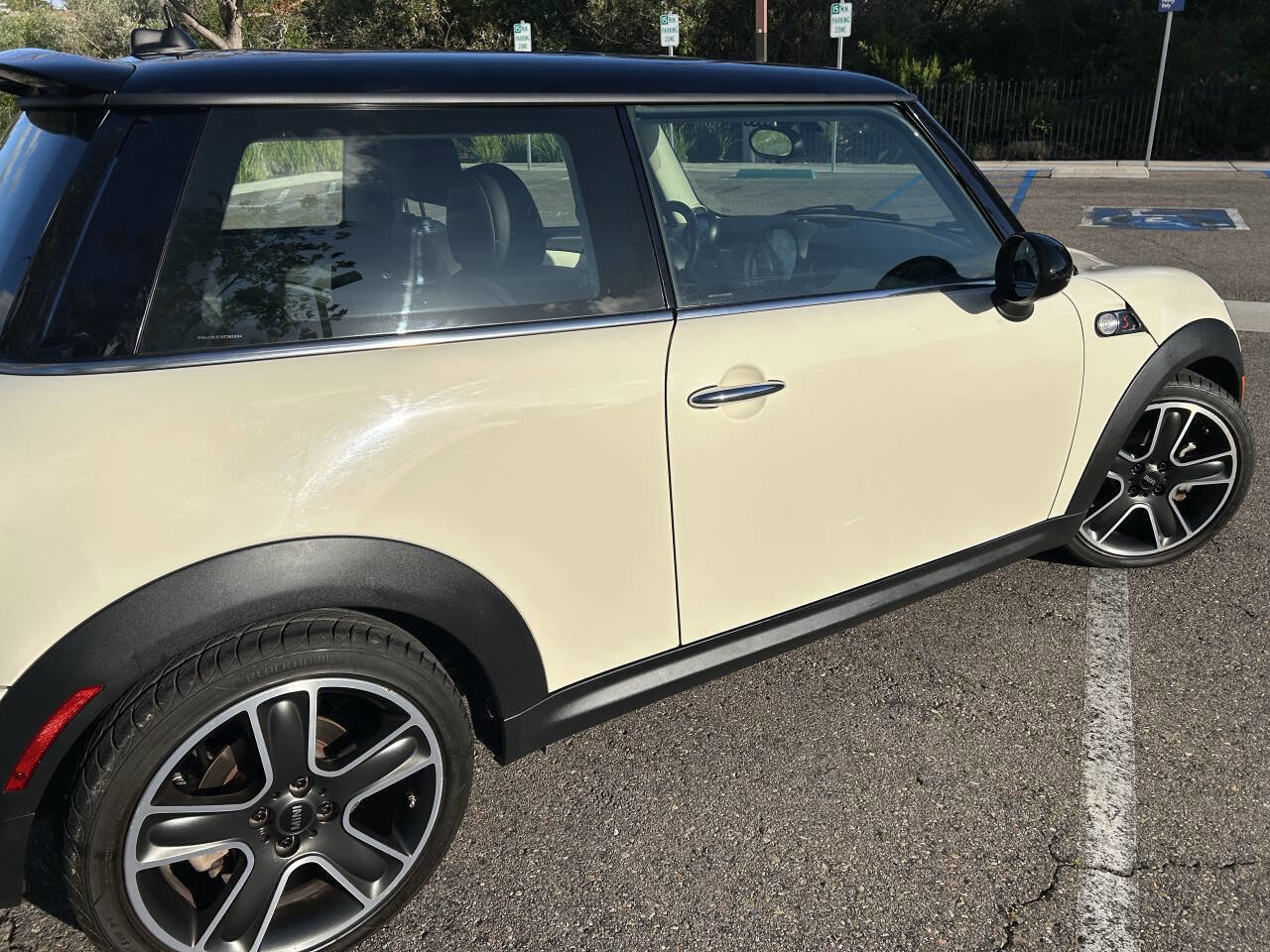 Used 2013 MINI Cooper S FWD image 11
