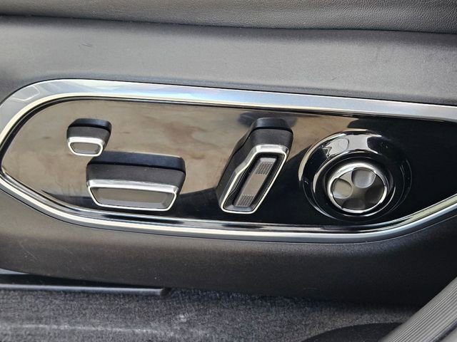 Used 2024 Jeep Grand Cherokee L Summit w/ High Altitude Package image 26