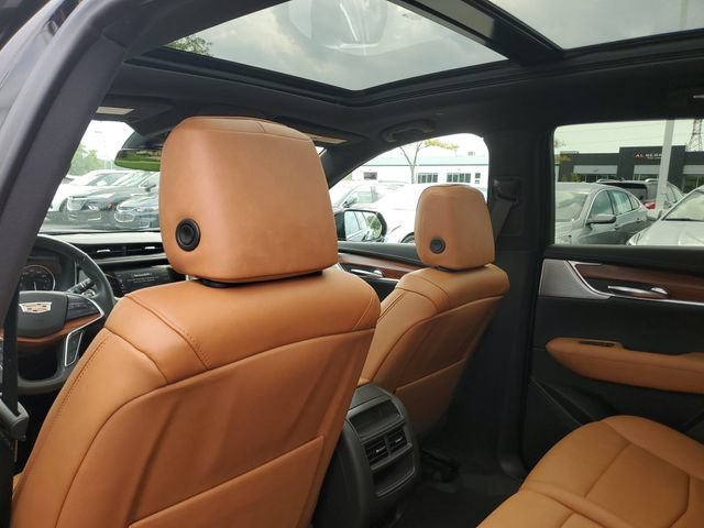Used 2021 Cadillac XT5 Premium Luxury w/ LPO, Floor Liner Package FWD image 10