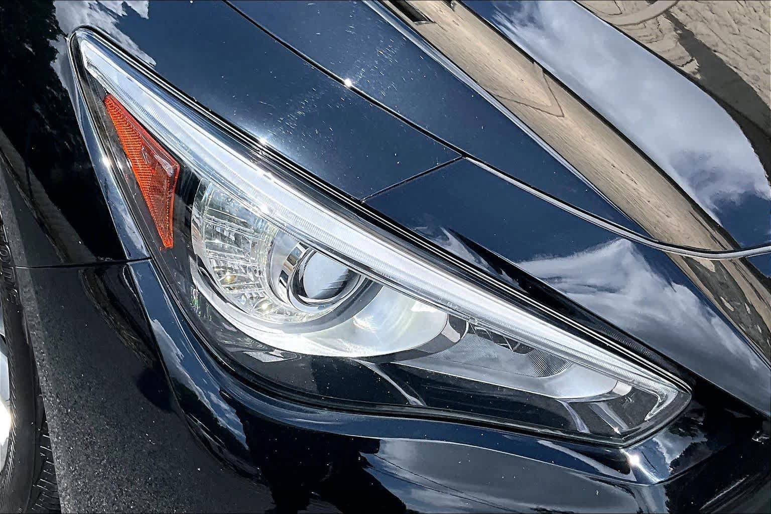 Used 2019 INFINITI Q50 Luxe w/ Essential Package (3.0T Luxe) RWD image 28