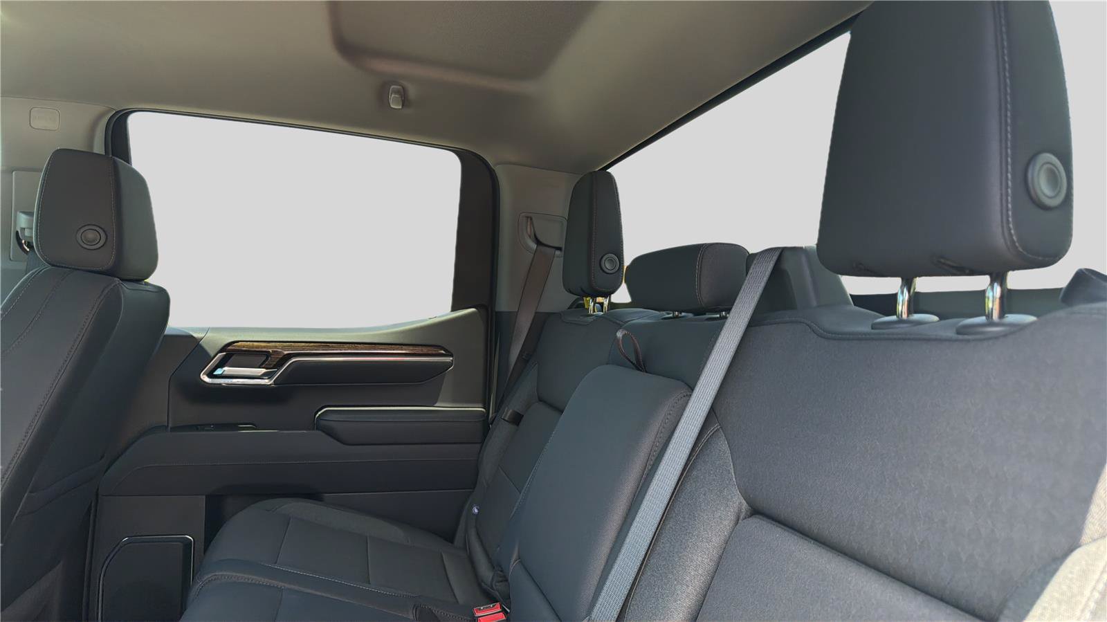 New 2026 GMC Sierra 1500 Elevation w/ Elevation Select Package AWD/4WD image 18