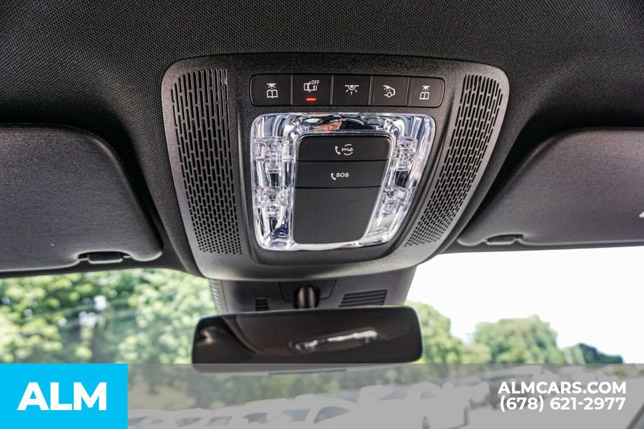 Used 2025 Mercedes-Benz GLA 250 image 32