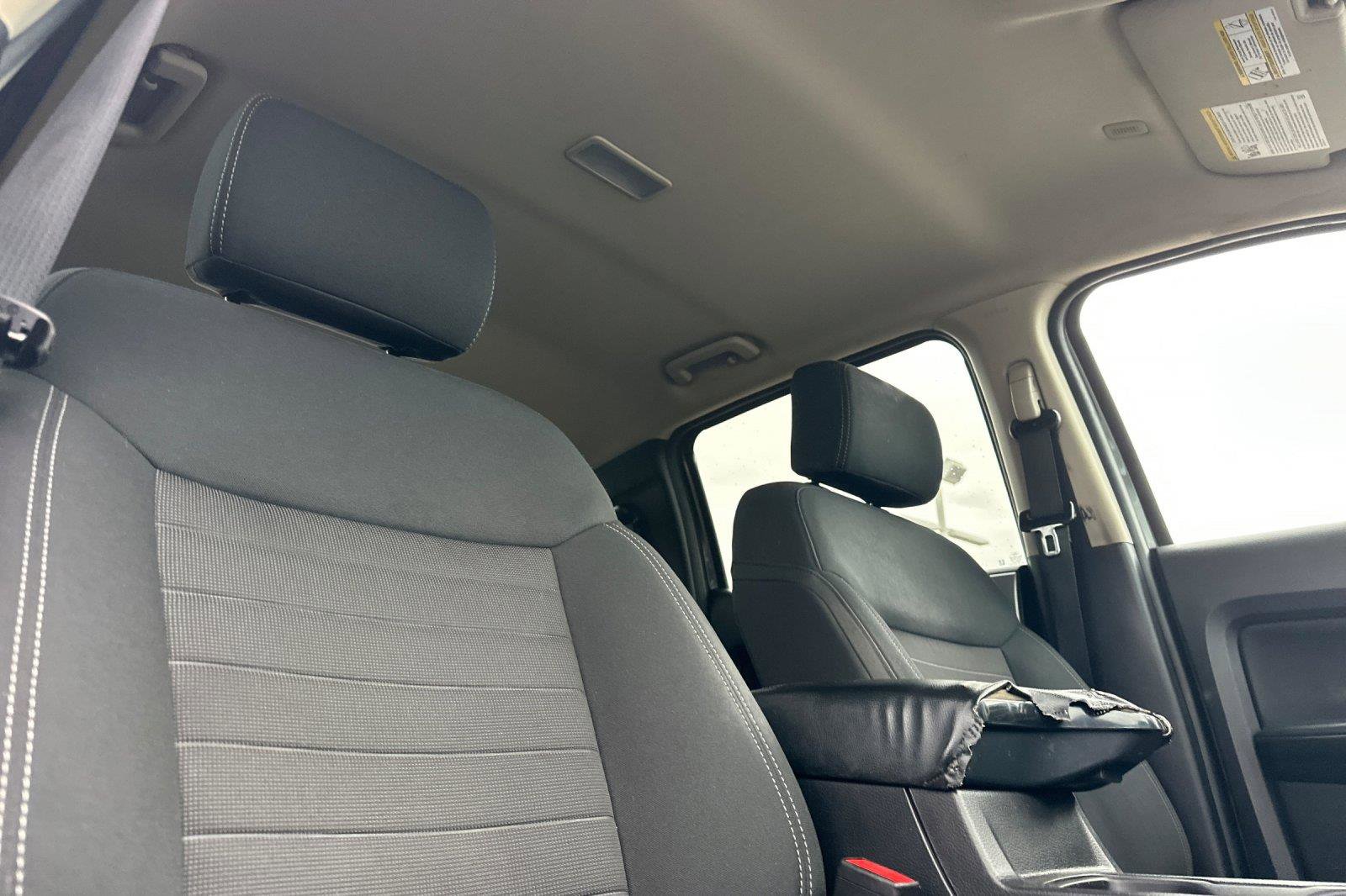 Used 2019 Ford Ranger XLT w/ Equipment Group 301A Mid image 16