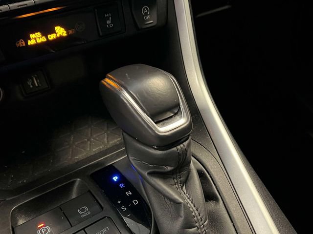 Used 2023 Toyota RAV4 XLE Premium AWD/4WD image 32