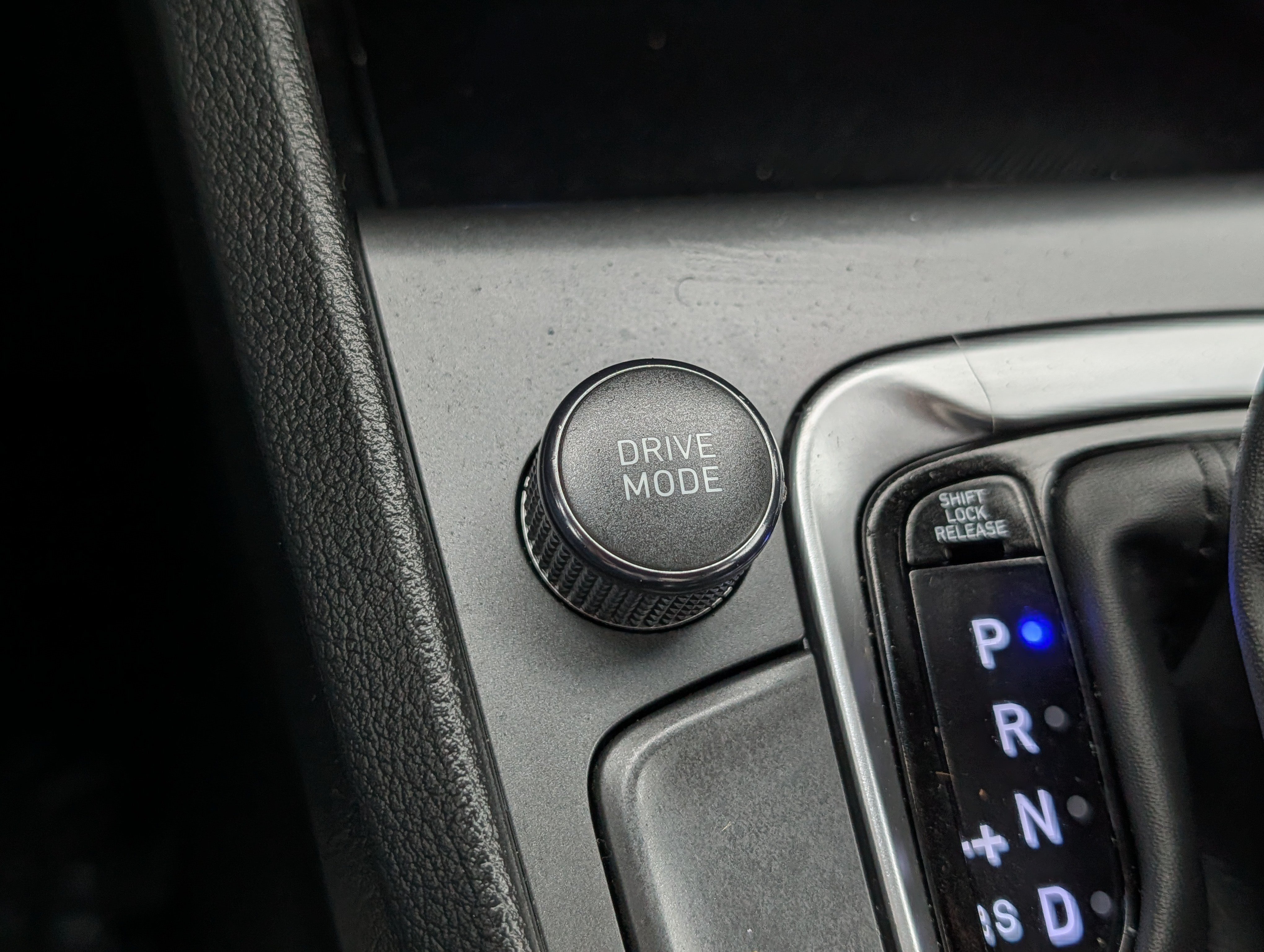 Certified 2022 Hyundai Kona SEL FWD image 28