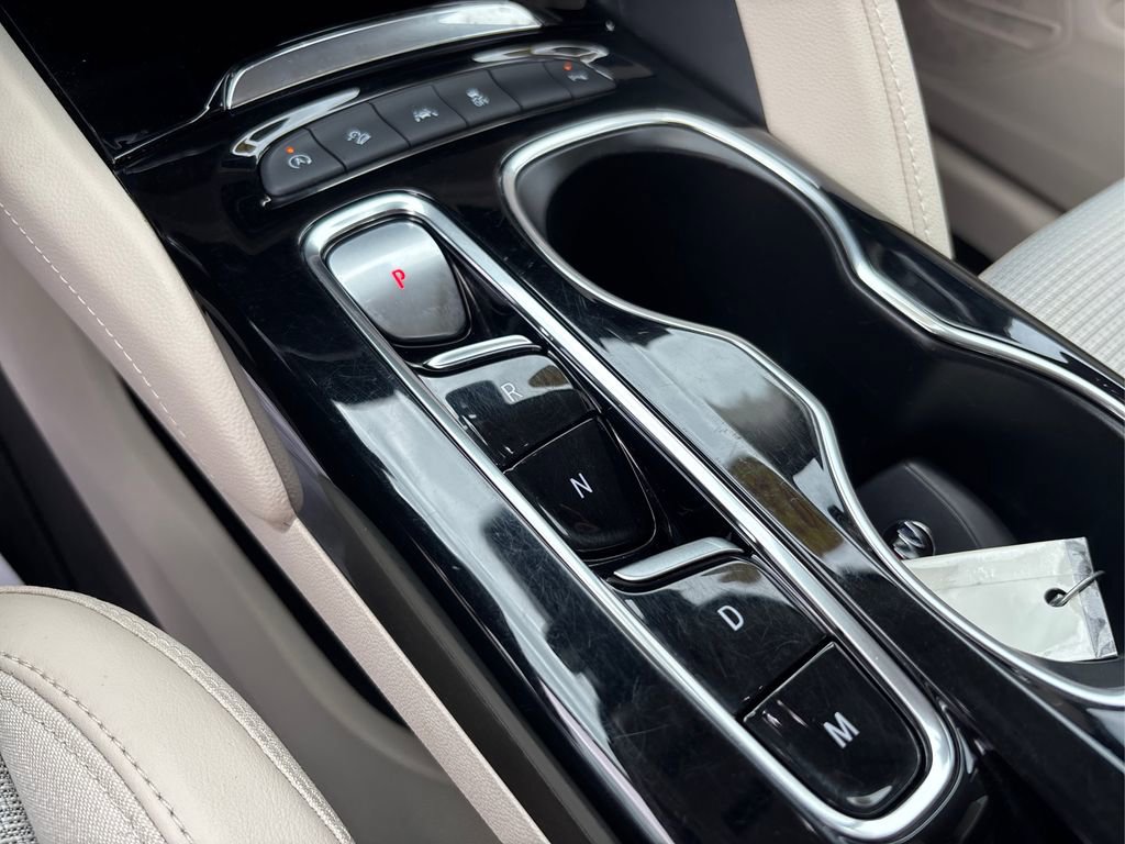 Used 2023 Buick Envision Preferred image 31