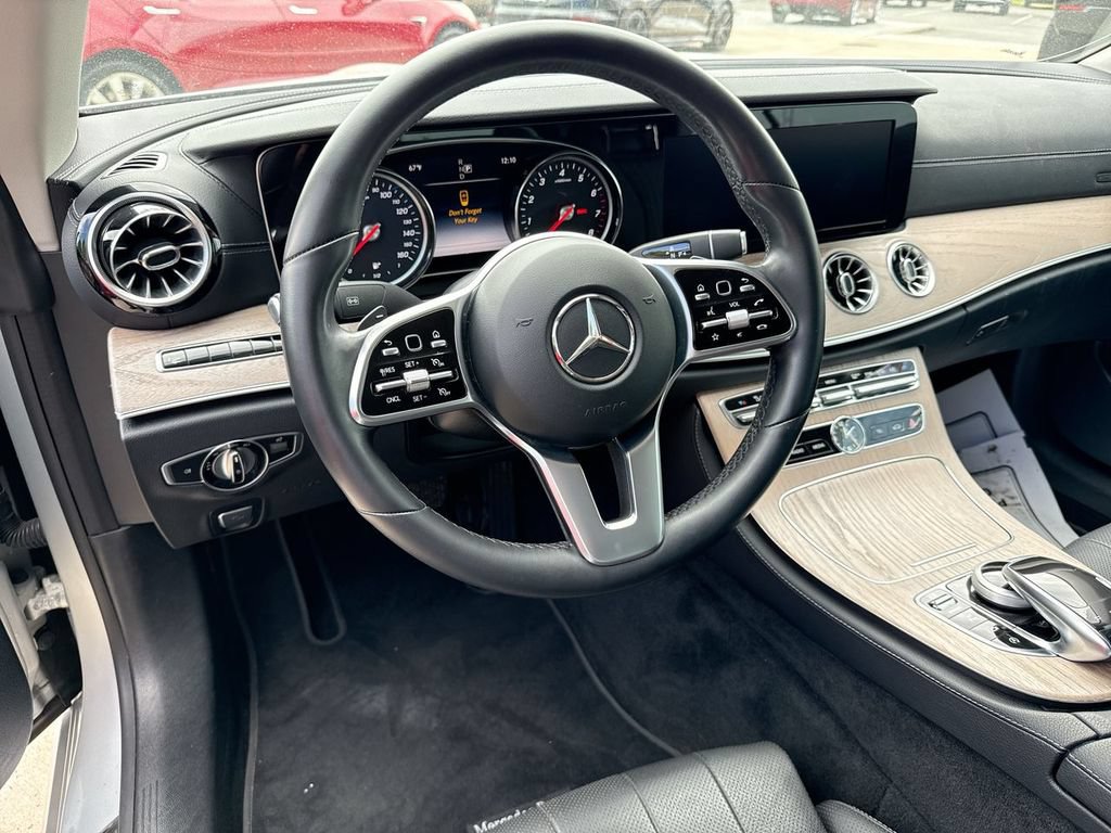 Used 2019 Mercedes-Benz E 450 4MATIC Cabriolet image 9