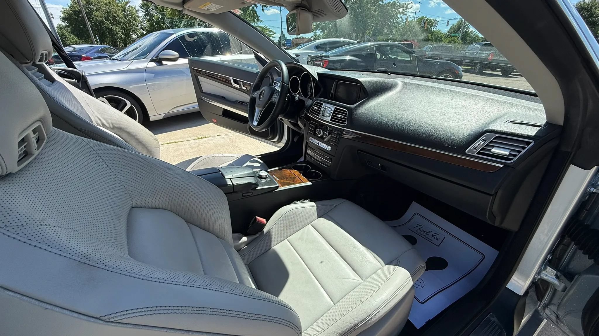 Used 2014 Mercedes-Benz E 350 Cabriolet w/ Premium 1 Package image 11