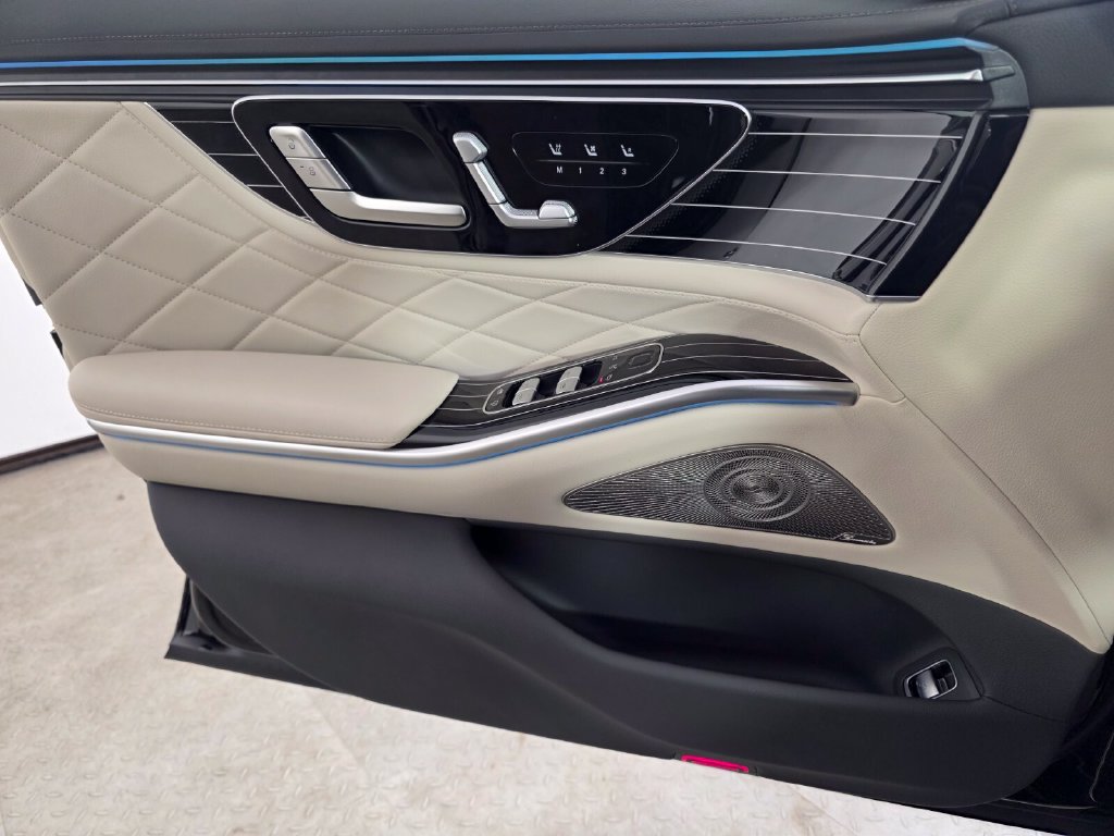 New 2027 Mercedes-Benz S 580 4MATIC Sedan image 17