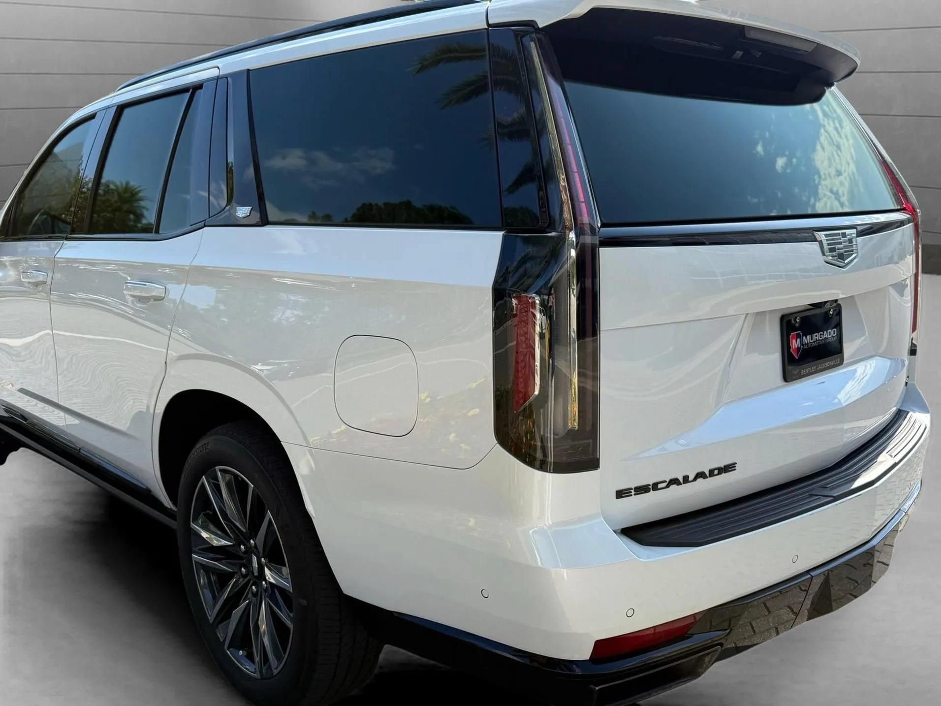 Used 2023 Cadillac Escalade Sport Platinum RWD image 18