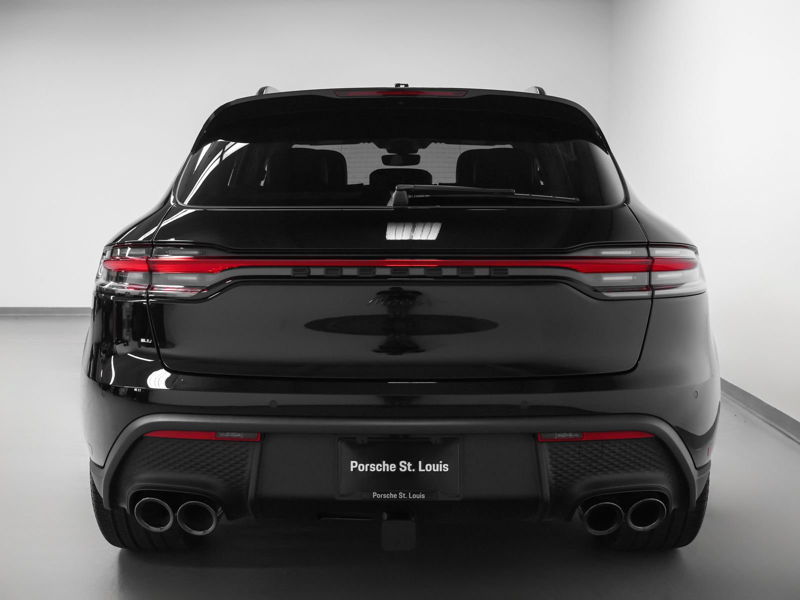 New 2026 Porsche Macan AWD/4WD image 11