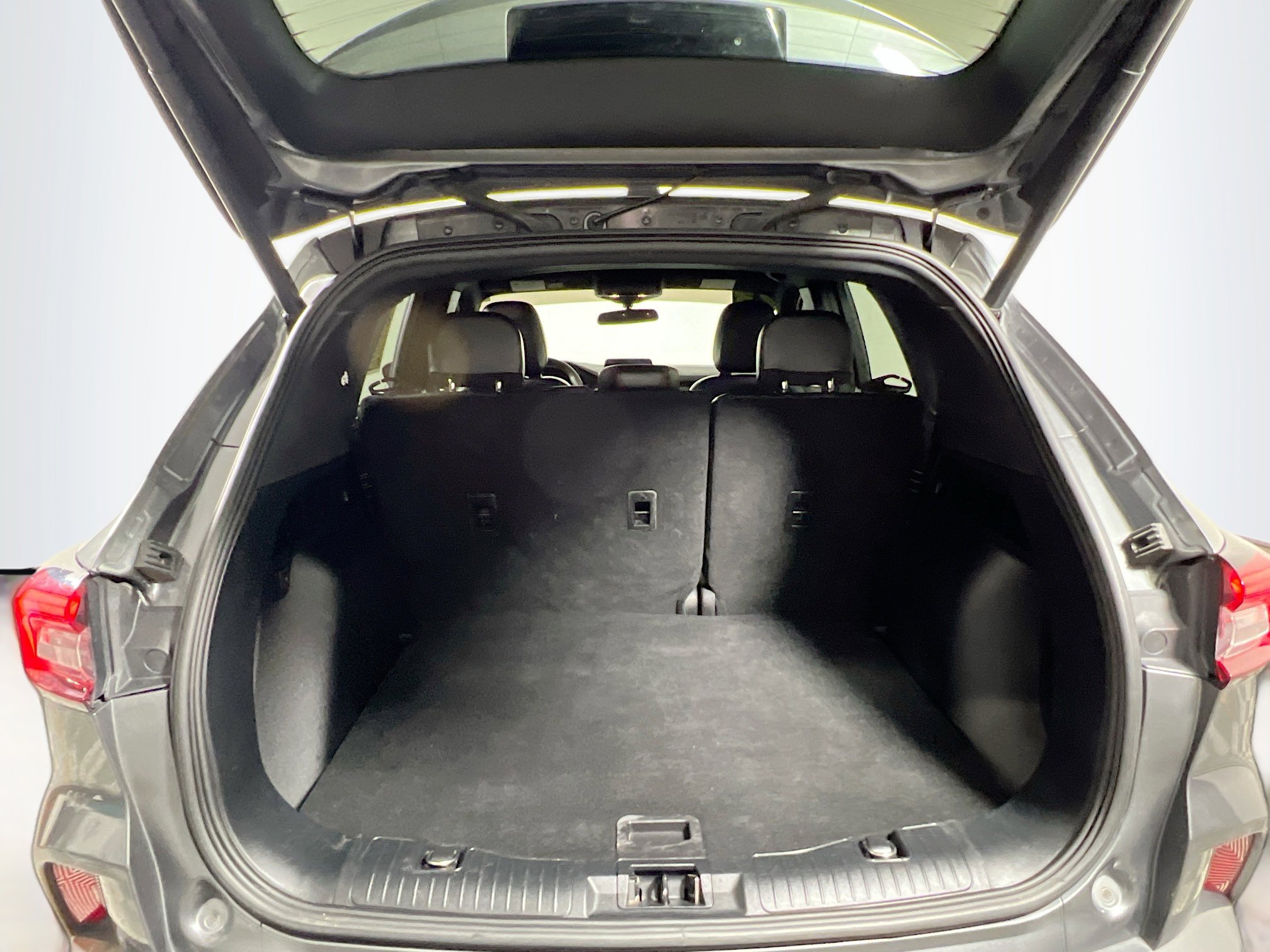 Used 2023 Ford Escape ST-Line image 34