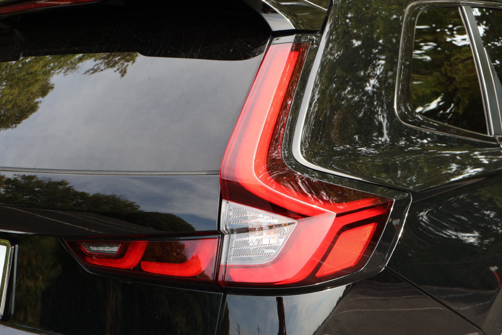 Used 2026 Honda CR-V Sport Touring image 7